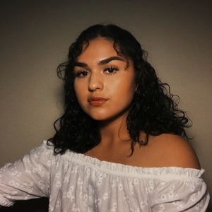 Meet your Posher, Diana